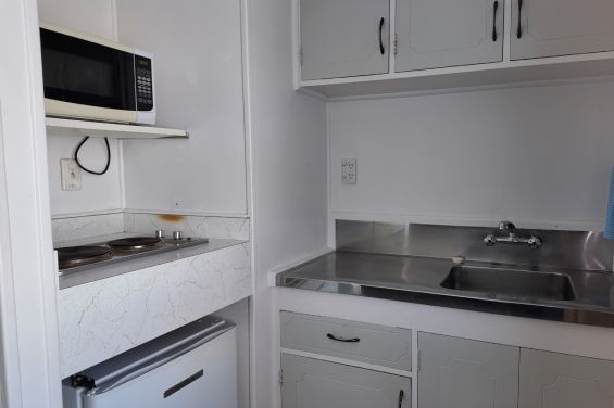 1-Bedroom Apartment kitchen